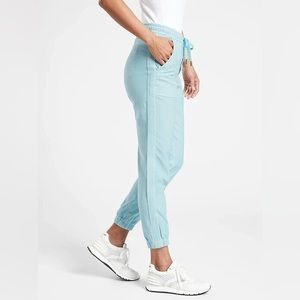 Athleta Farallon Jogger Grotto Blue
